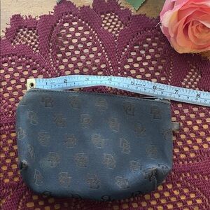 Dooney&Bourke Small Zipper Pouch